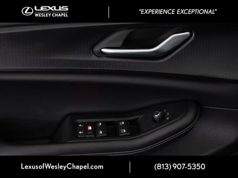 Used 2023 Jeep Grand Cherokee Laredo RWD image 32
