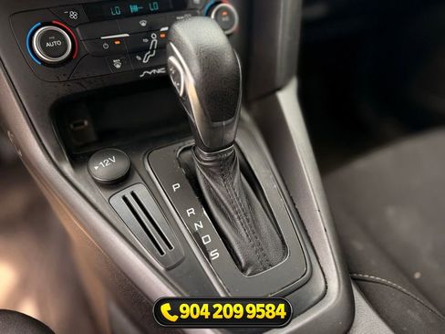 Used 2018 Ford Focus SEL FWD image 16