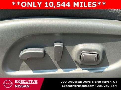 Certified 2024 Nissan Titan SV w/ SV Bronze Edition Package image 12