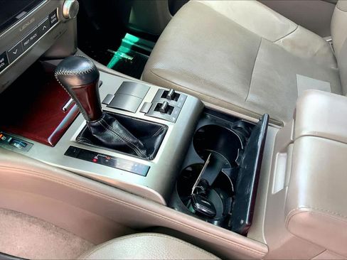 Used 2019 Lexus GX 460 Premium AWD/4WD image 17
