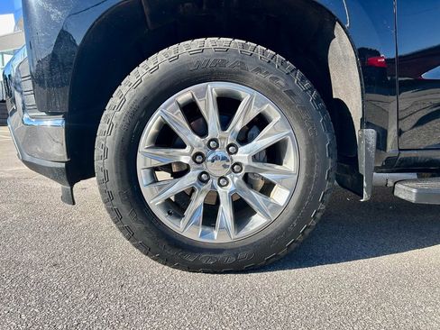 Used 2022 Chevrolet Silverado 1500 LTZ w/ LTZ Premium Package image 27