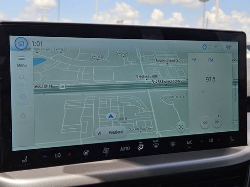 Used 2025 Ford Escape SE FWD image 25