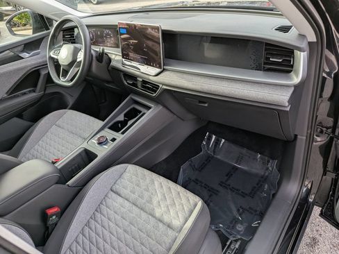 Certified 2026 Volkswagen Tiguan S FWD image 10