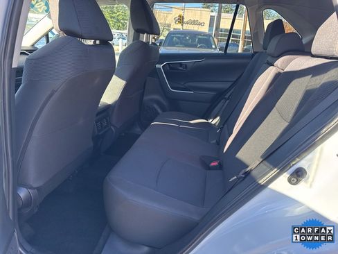 Used 2024 Toyota RAV4 LE image 5