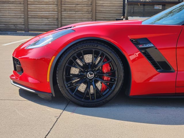 Used 2017 Chevrolet Corvette Z06 RWD image 14