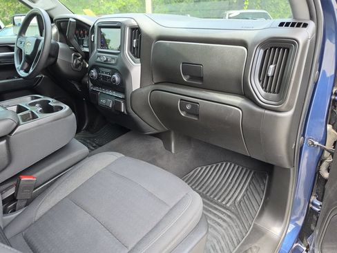 Used 2022 Chevrolet Silverado 1500 Custom RWD image 12