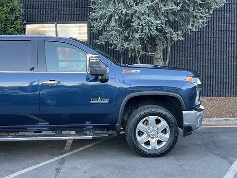 Used 2020 Chevrolet Silverado 2500 LTZ w/ LTZ Texas Edition image 20