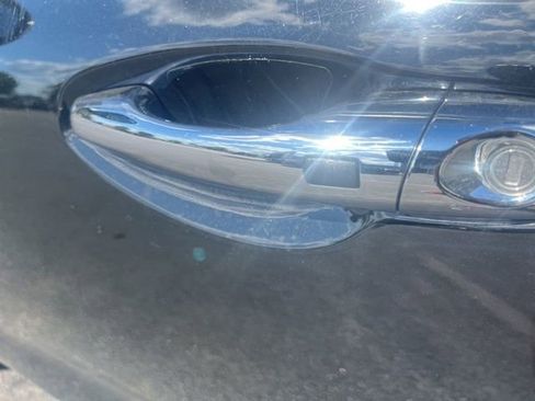 Used 2020 Kia Sorento S image 17