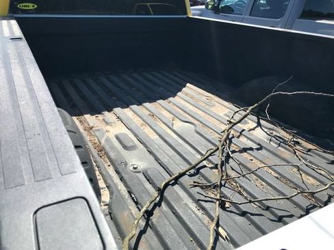 Used 2018 Ford F250 XL w/ Power Equipment Group RWD image 11