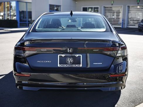 Used 2024 Honda Accord EX-L image 7