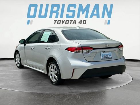 Used 2023 Toyota Corolla LE FWD image 5