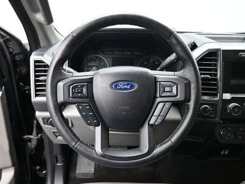 Used 2019 Ford F150 XLT w/ Equipment Group 302A Luxury AWD/4WD image 17