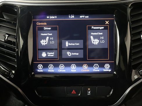 Used 2022 Jeep Cherokee Limited image 42