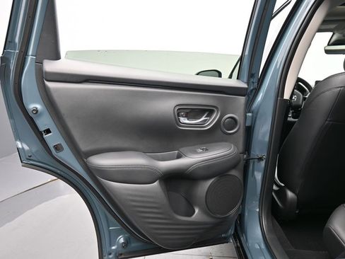 Certified 2025 Honda HR-V EX-L image 33