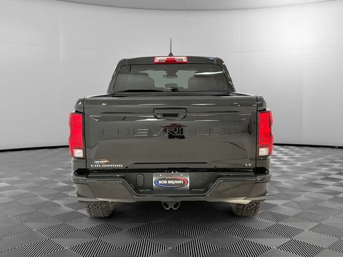 Used 2024 Chevrolet Colorado LT AWD/4WD image 4
