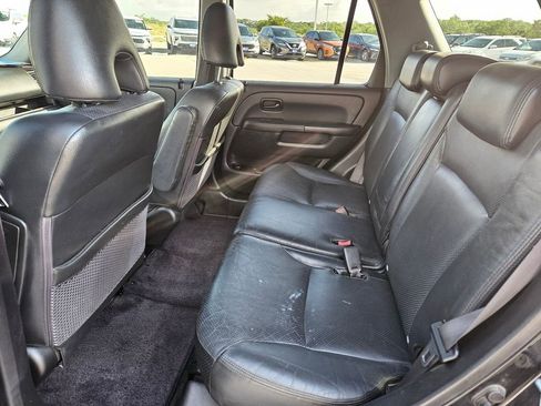 Used 2005 Honda CR-V EX image 24
