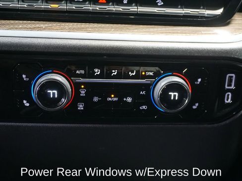 Used 2022 Chevrolet Silverado 1500 RST image 18