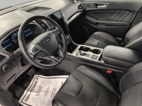 Used 2024 Ford Edge ST w/ Equipment Group 401A AWD/4WD image 9