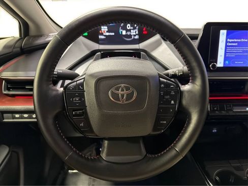 Used 2023 Toyota Prius Prime FWD image 17