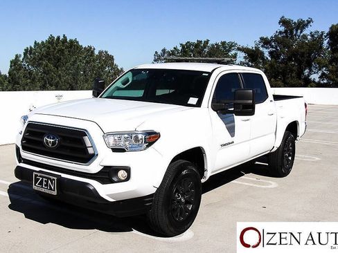 Used 2022 Toyota Tacoma SR5 RWD image 42