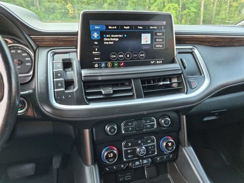 Used 2021 Chevrolet Suburban High Country AWD/4WD image 35