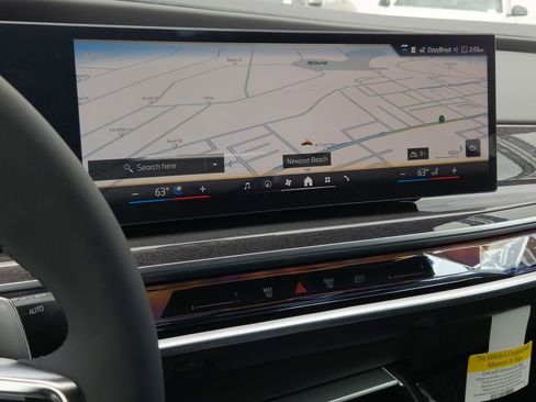 New 2026 BMW 750e xDrive AWD/4WD image 12