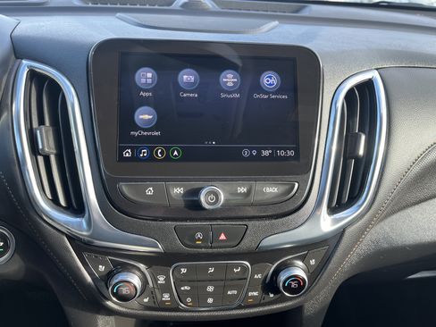 Used 2023 Chevrolet Equinox Premier image 27