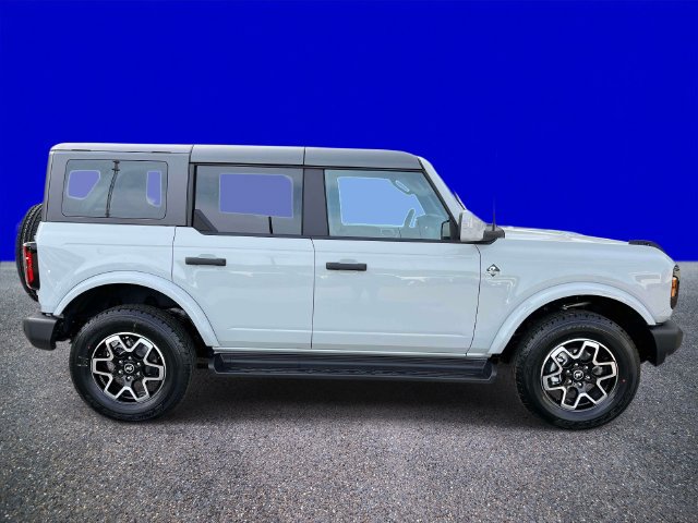 New 2026 Ford Bronco Outer Banks AWD/4WD image 2