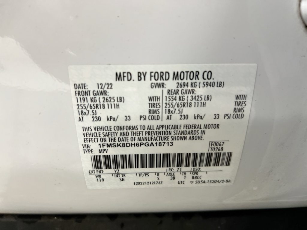 Used 2023 Ford Explorer XLT w/ Equipment Group 202A AWD/4WD image 28