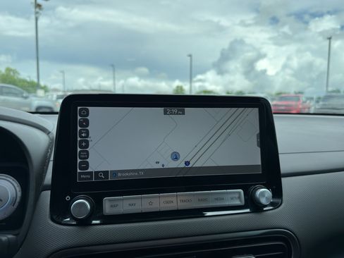 Used 2023 Hyundai Kona SEL FWD image 19