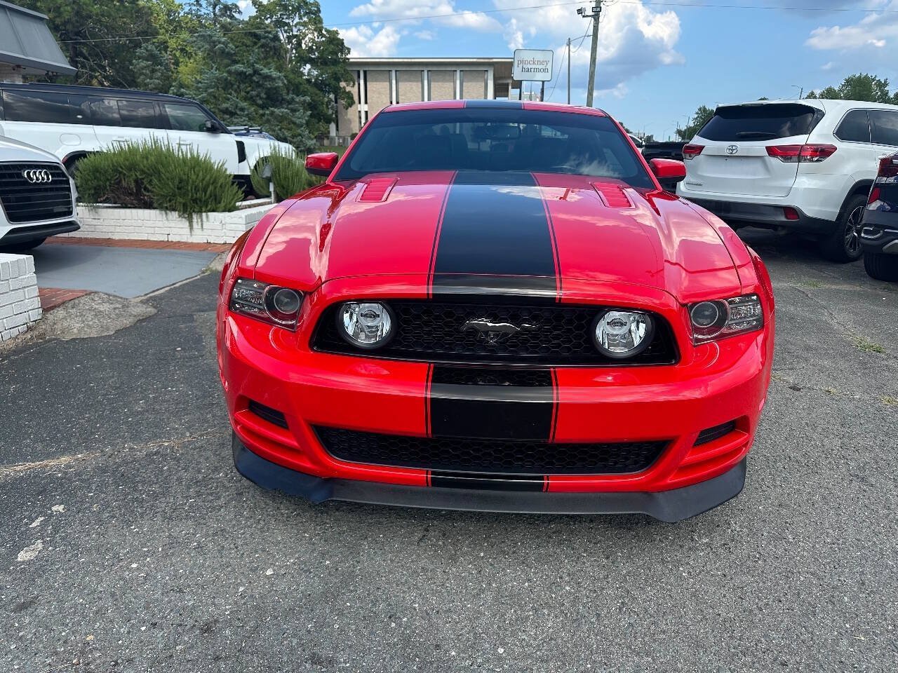 Used 2013 Ford Mustang GT Premium w/ Comfort Pkg RWD image 5