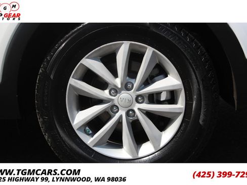 Used 2016 Kia Sorento LX AWD/4WD image 31