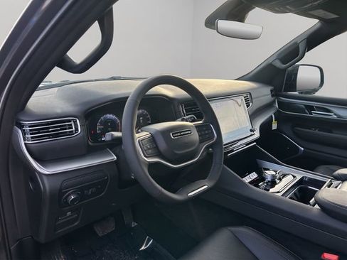 New 2026 Jeep Grand Wagoneer Limited w/ Convenience Group I image 25