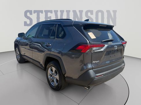 Used 2024 Toyota RAV4 LE AWD/4WD image 3