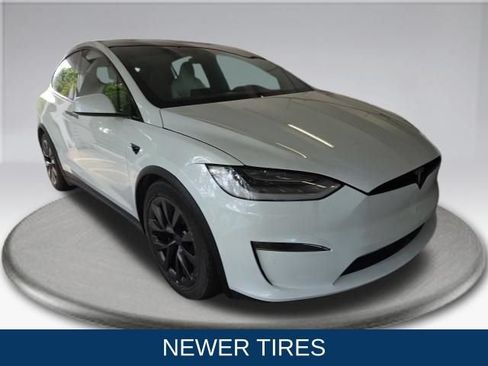Used 2022 Tesla Model X AWD/4WD image 2