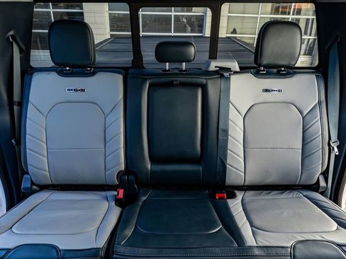 Used 2022 Ford F450 Limited w/ FX4 Off-Road Package image 33