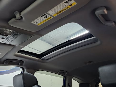 Used 2021 Honda CR-V EX-L image 25