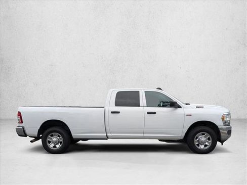 Used 2021 RAM 2500 Tradesman w/ Chrome Appearance Group RWD image 4