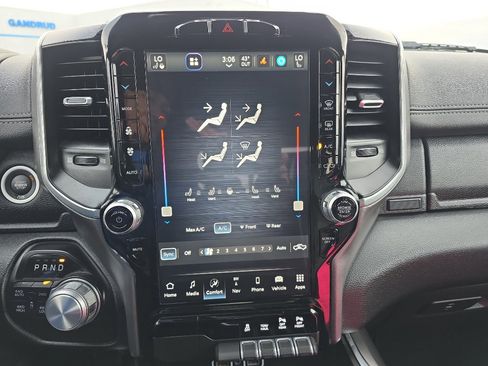 Used 2022 RAM 1500 Laramie w/ Sport Appearance Package image 31