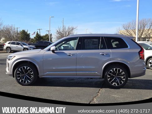 Used 2026 Volvo XC90 B6 Plus AWD/4WD image 3