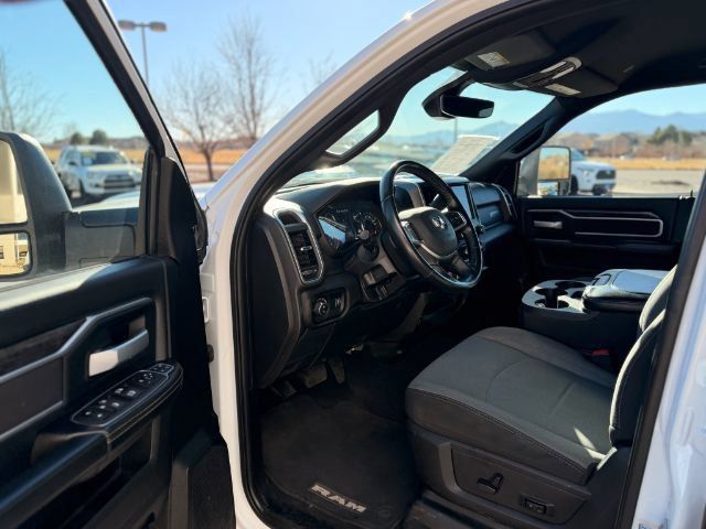 Used 2024 RAM 3500 Big Horn AWD/4WD image 14