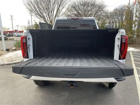 Used 2024 GMC Sierra 2500 Denali Ultimate image 33