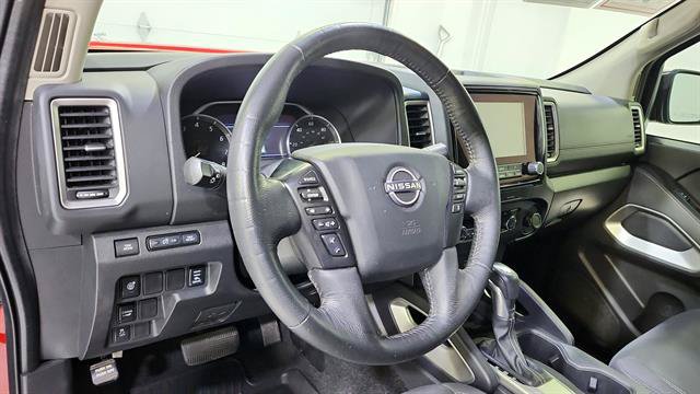 Used 2022 Nissan Frontier SV RWD image 18