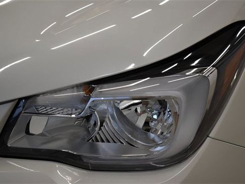 Used 2017 Subaru Forester 2.5i Premium w/ All-Weather Package image 17