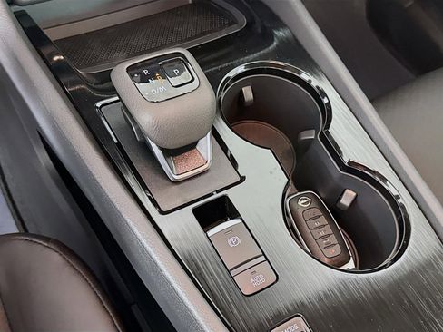 New 2026 Nissan Rogue SV FWD image 18