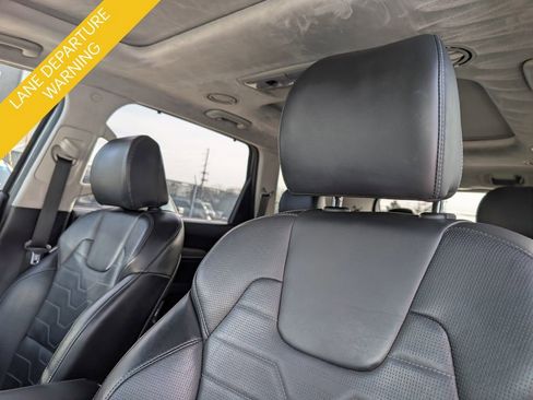 Certified 2021 Kia Telluride SX w/ SX Prestige Package image 11