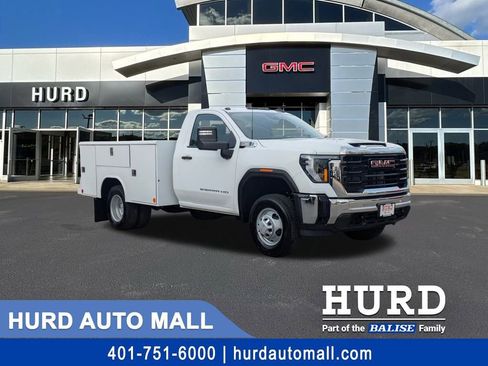 New 2025 GMC Sierra 3500 Pro w/ Convenience Package image 1