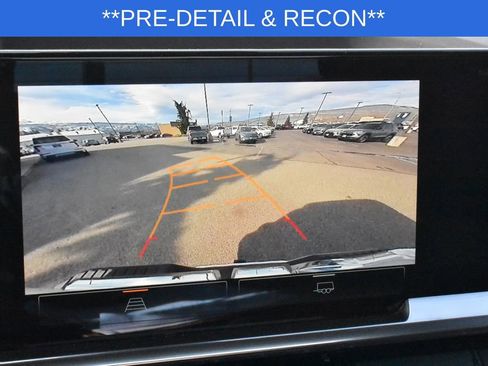 Used 2024 GMC Sierra 3500 SLE w/ SLE Convenience Package image 14