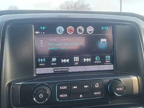 Used 2018 Chevrolet Silverado 1500 LT w/ All Star Edition image 14