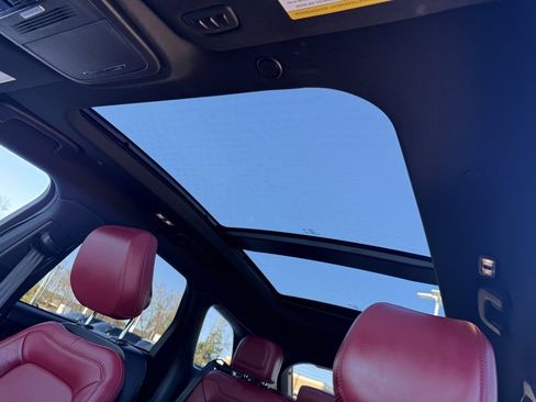 Used 2024 Lincoln Corsair Grand Touring w/ Equipment Group 302A image 20